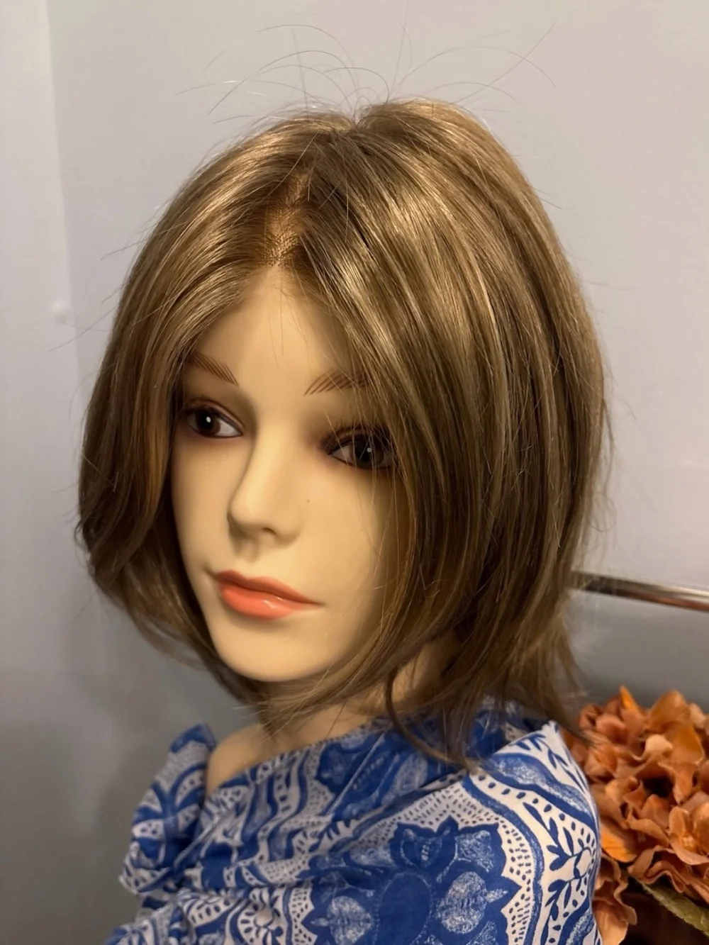 Raquel Welch Wig Play It Straight R12/26H Honey Pecan